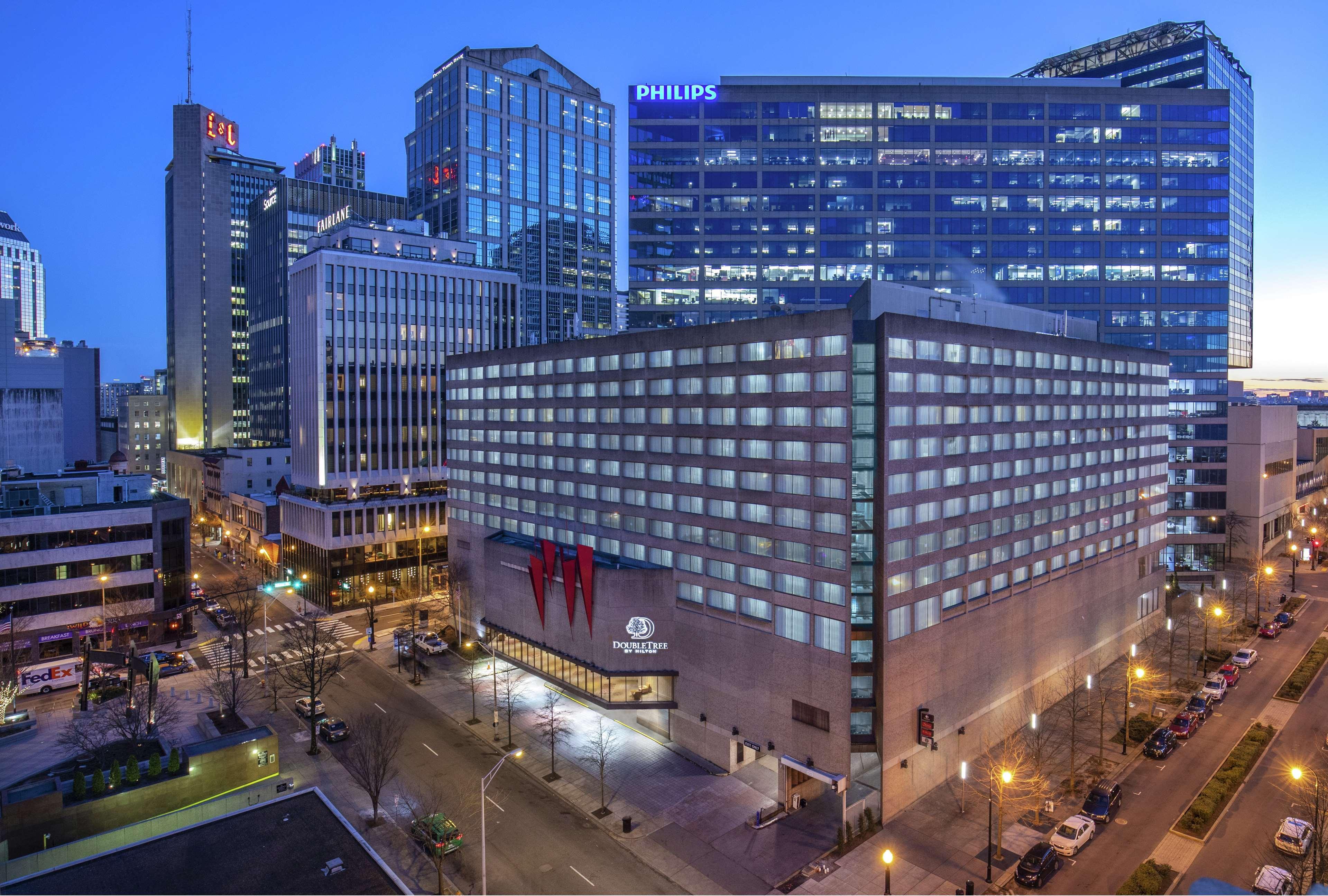 Doubletree By Hilton Hotel Nashville Downtown Екстер'єр фото