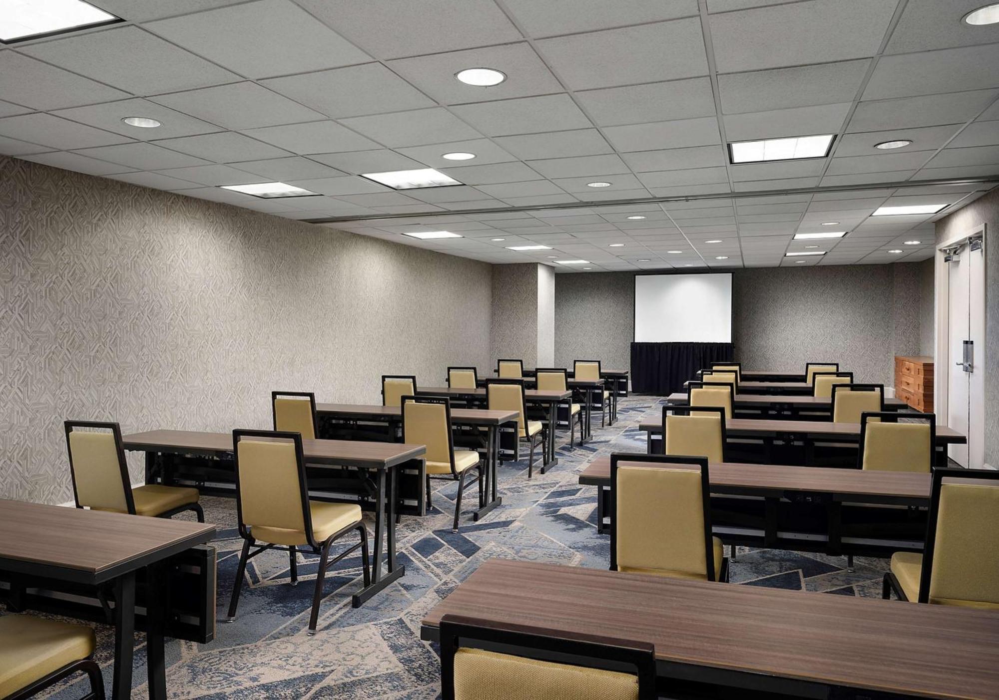 Doubletree By Hilton Hotel Nashville Downtown Екстер'єр фото